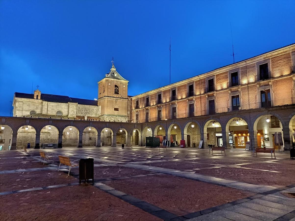 Apartamento Premium Plaza Mayor Con Parking Ávila Exterior foto